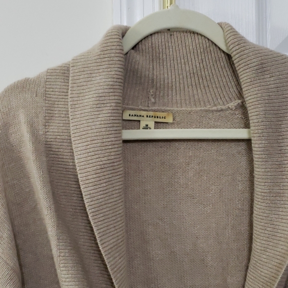 Banana republic sweater - Picture 2 of 4